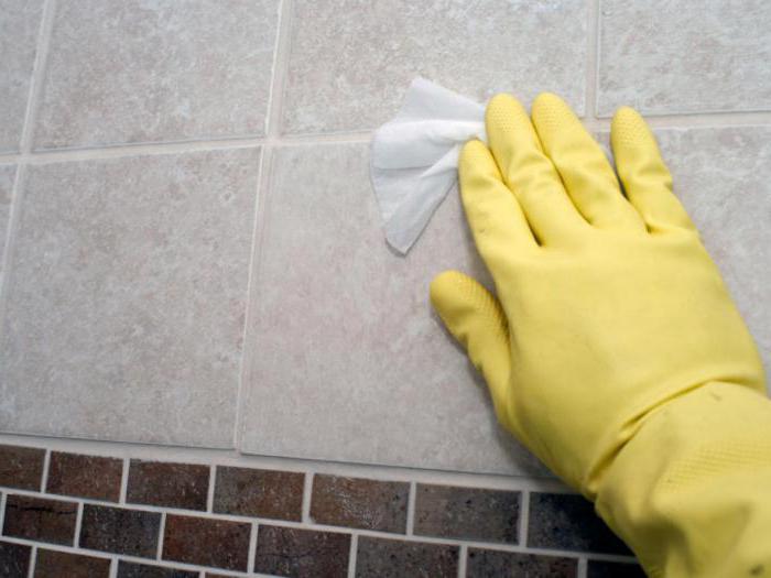как удалить грибок в ванной комнате с потолка 