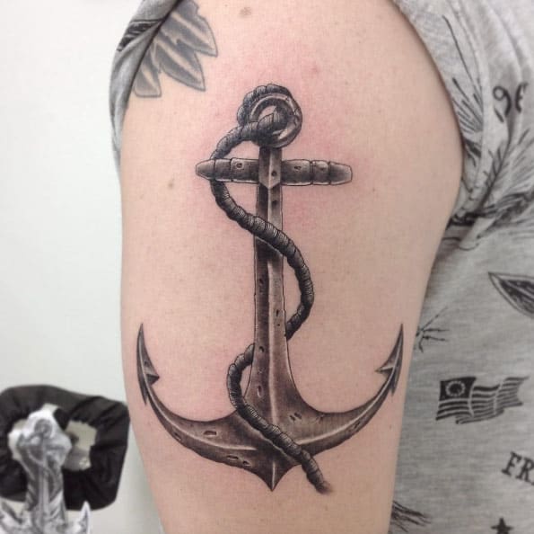 Hyperrealism Anchor Tattoo by Ricardo Piaa